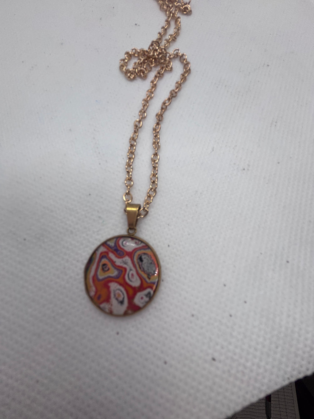 Graffstyle Gold Necklace with small pendant